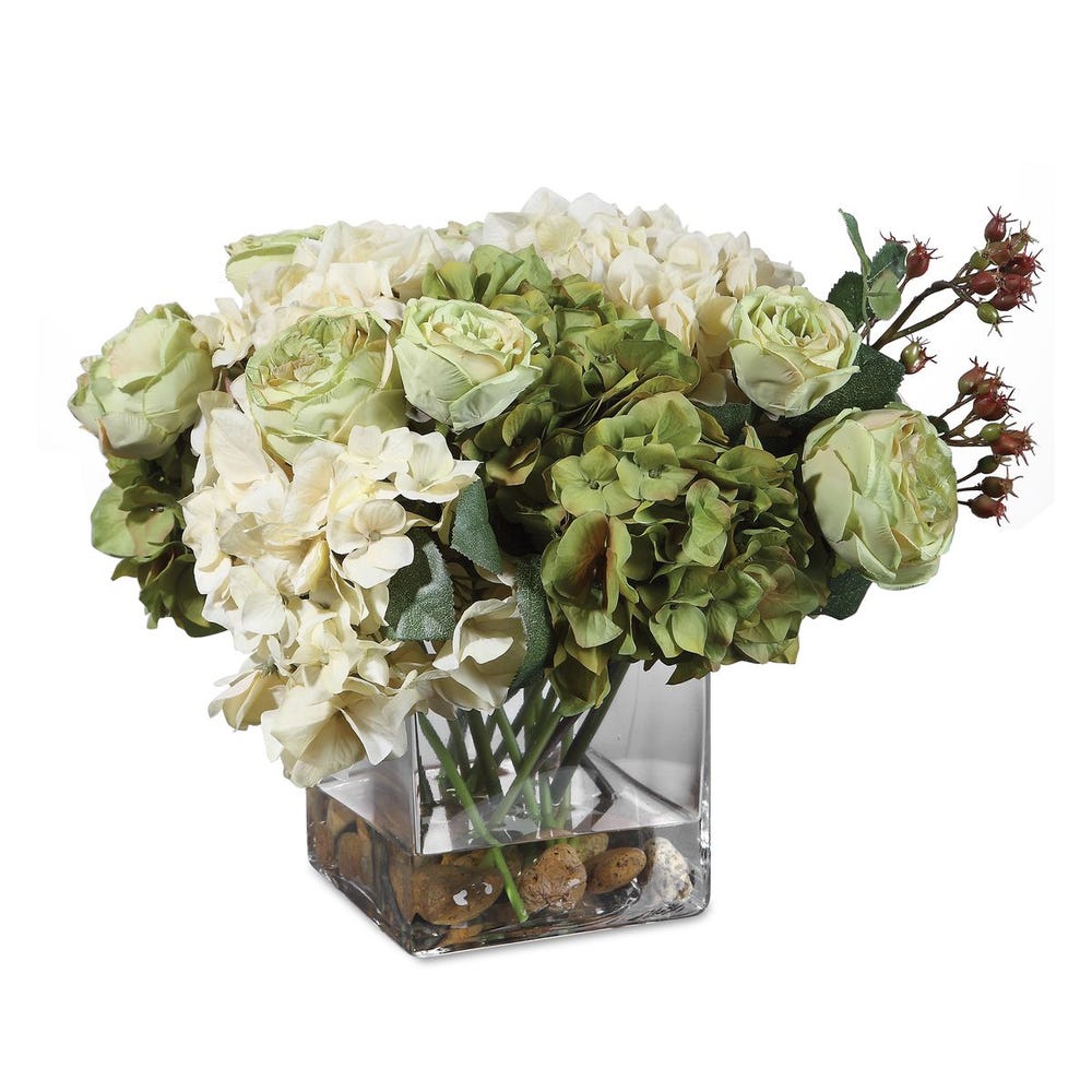 HYDRANGEA BOUQUET IN GLASS VASE