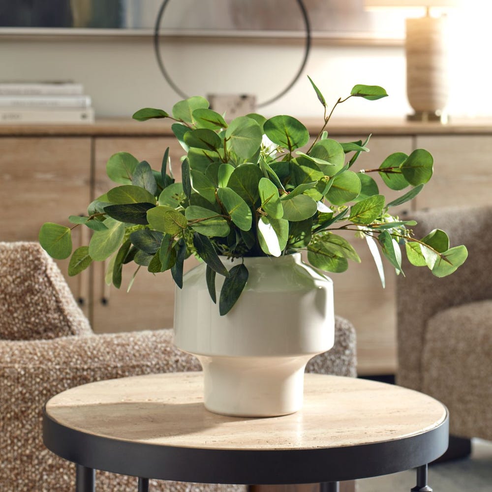 EUCALYPTUS ACCENT