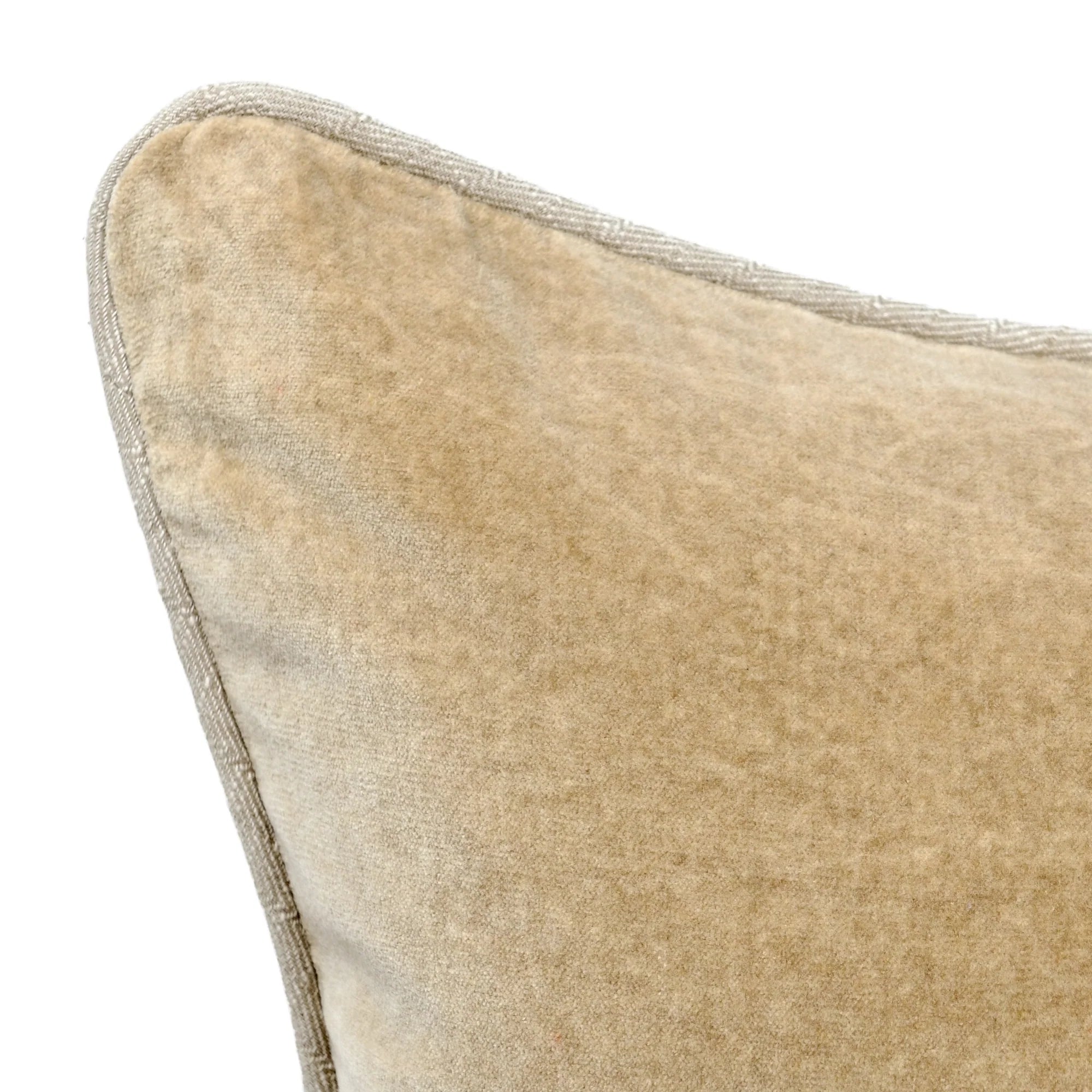 VELVET WHEAT PILLOW