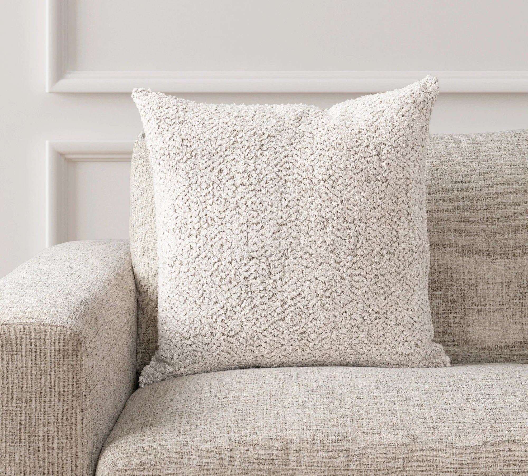 MARIS IVORY PILLOW