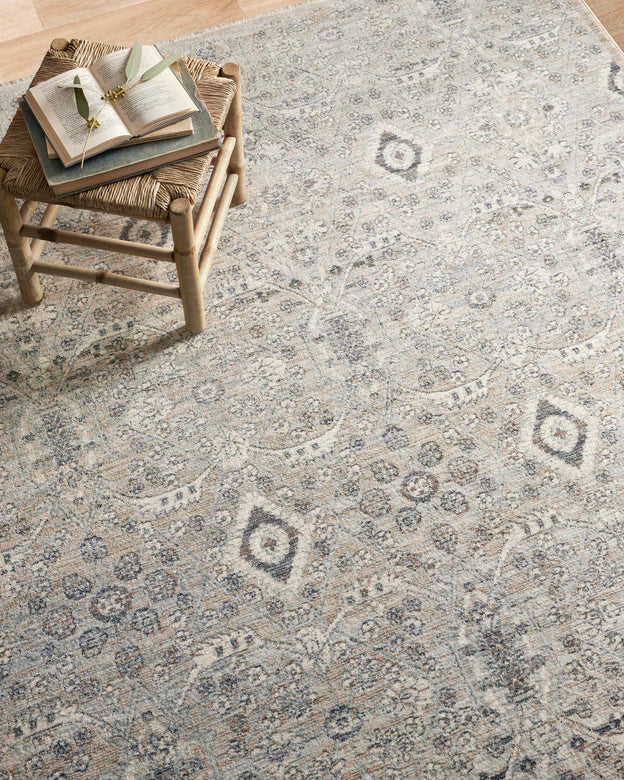 ZUMA SILVER 5X7' RUG