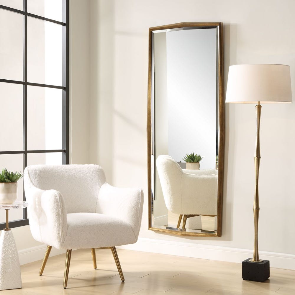 ON POINT DRESSING MIRROR