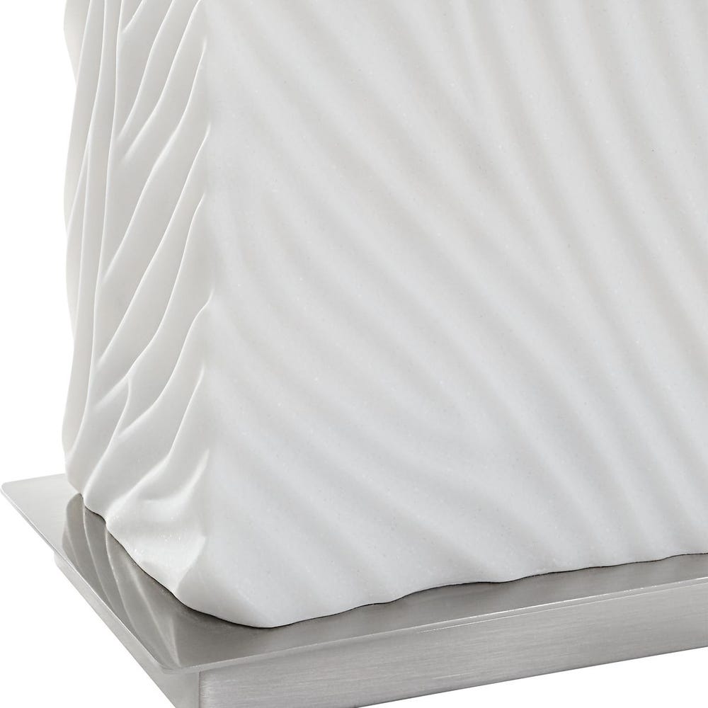PILLAR GROOVE TABLE LAMP