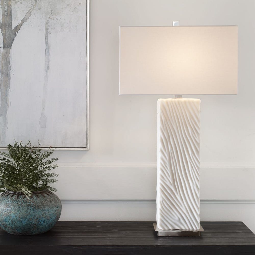 PILLAR GROOVE TABLE LAMP