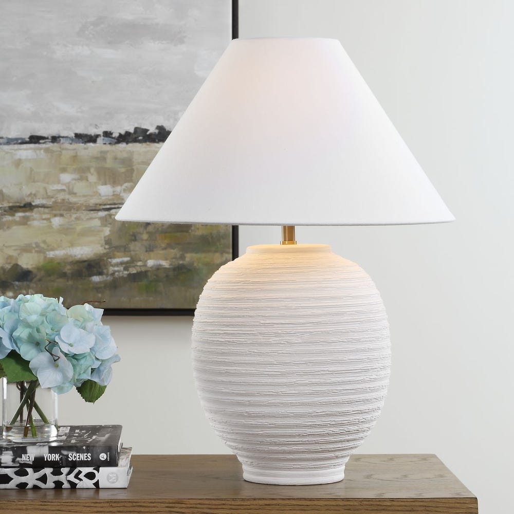 REGENT TABLE LAMP -25"