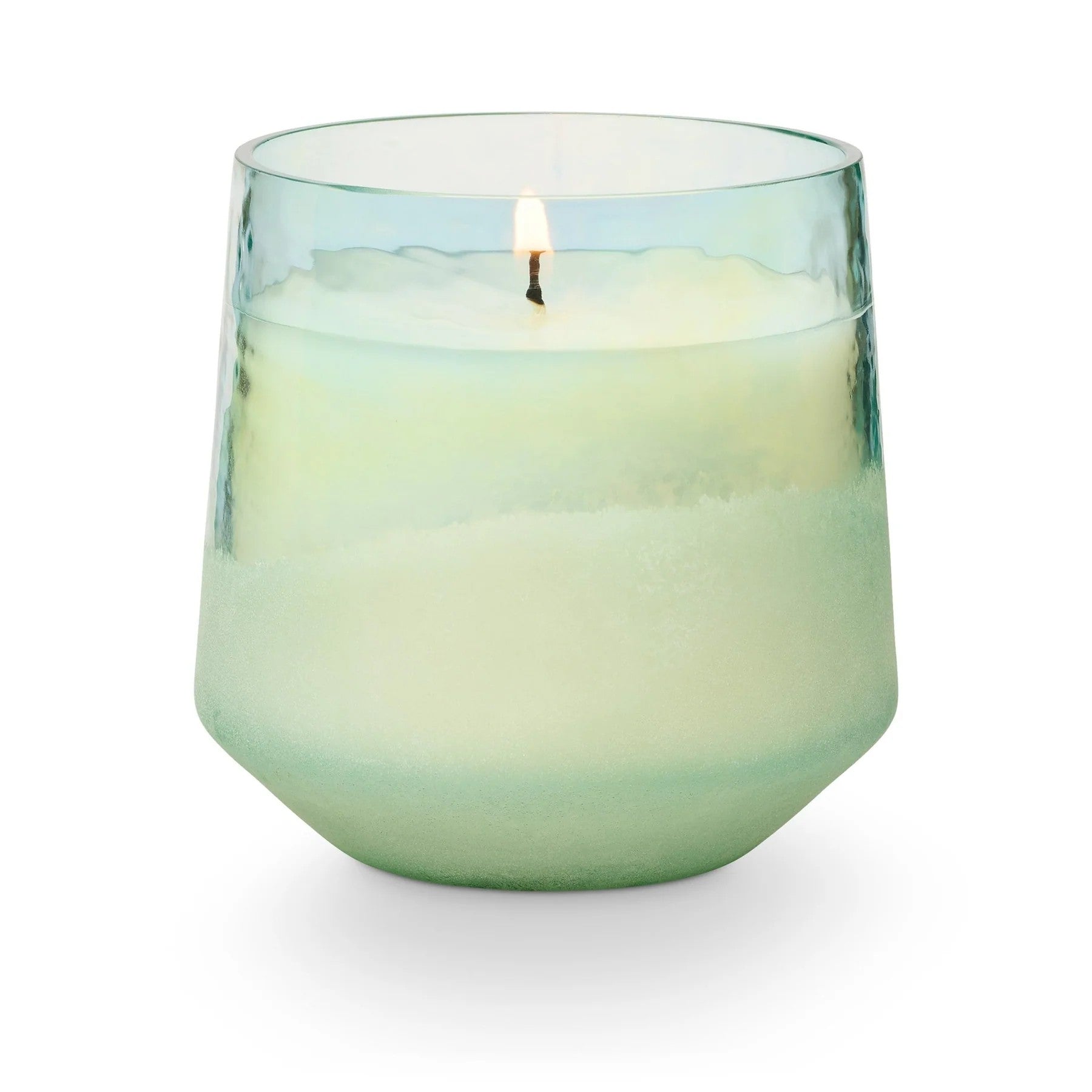 ILLUME FRESH SEA SALT BALTIC CANDLE