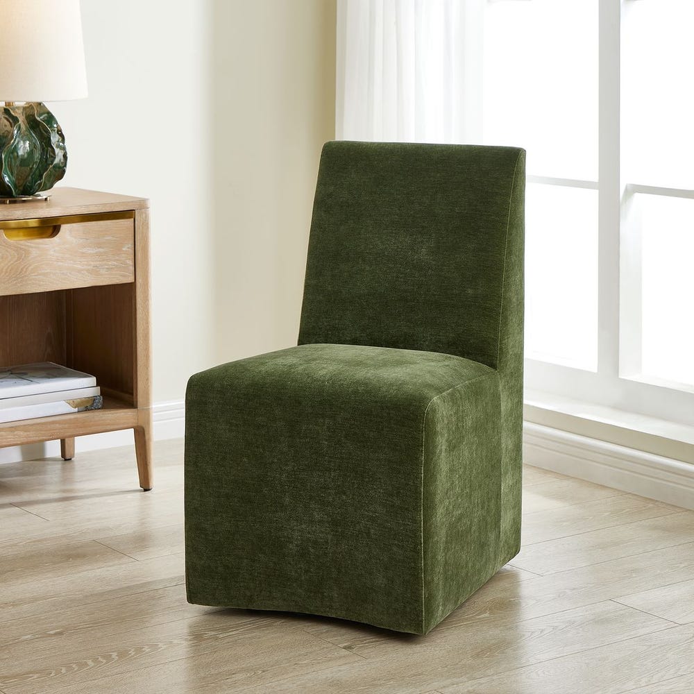 MATTE DINING CHAIR
