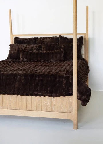 MINKY COUTURE X OSMOND DESIGNS CHOCOLATE QUEEN DUVET-90"X95"