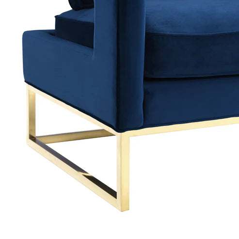 AVERY NAVY CHAIR