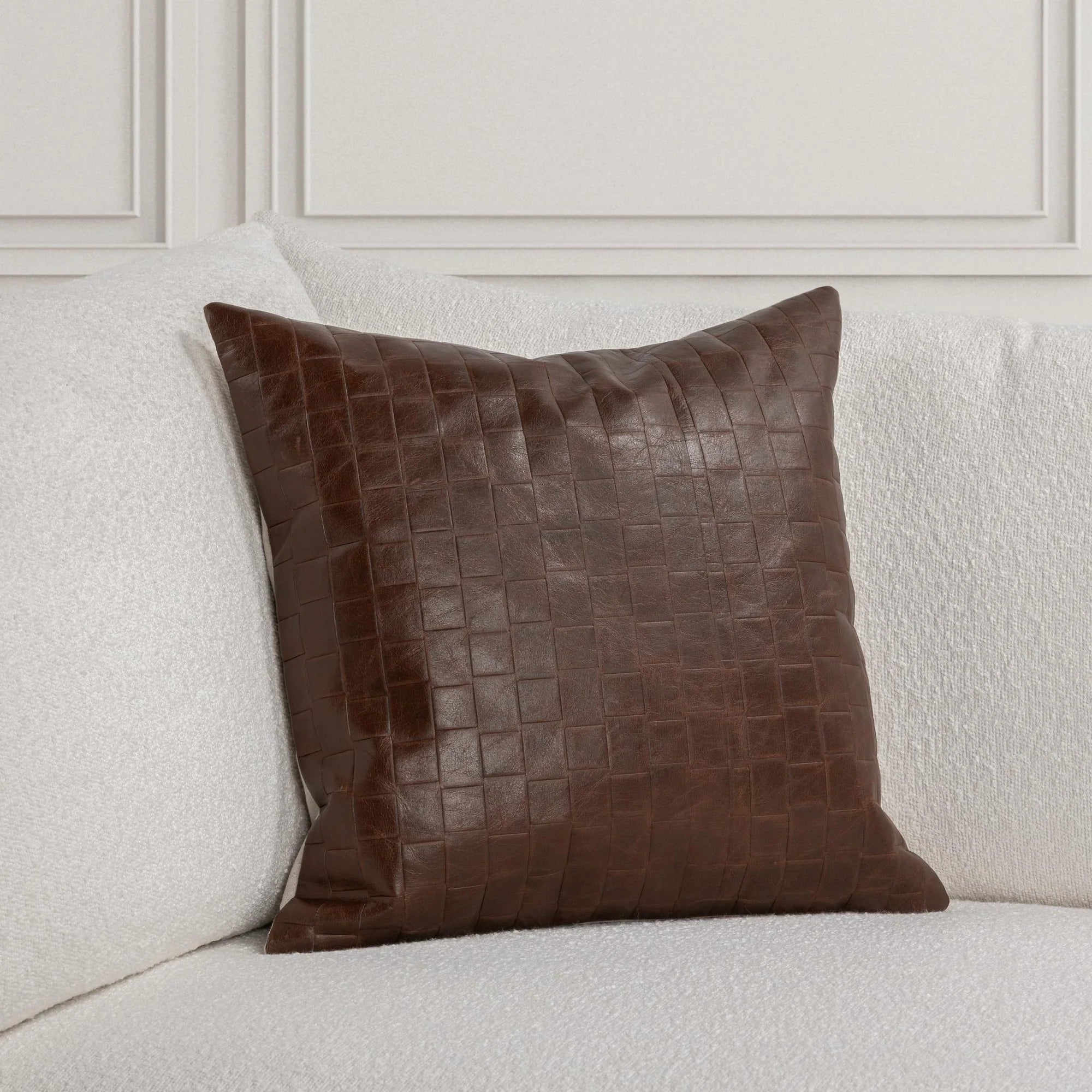 SESTON BROWN LEATHER PILLOW 20"